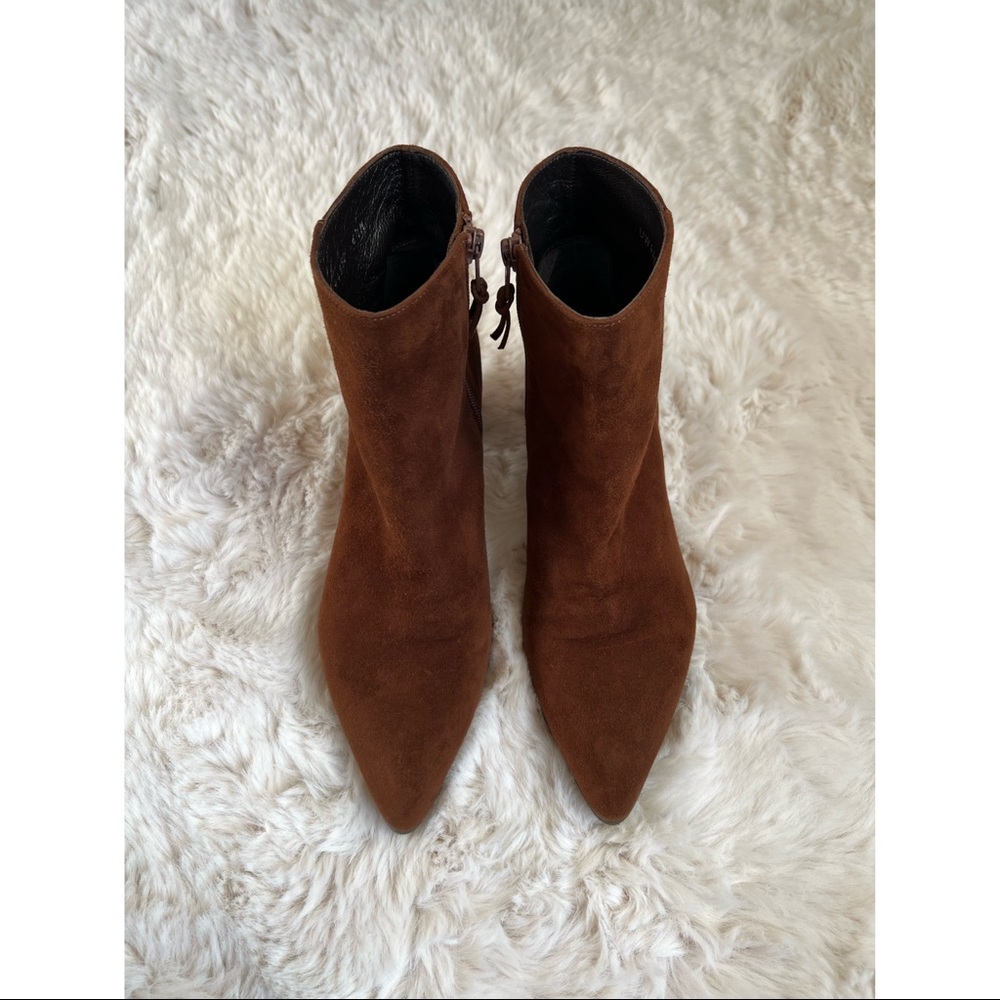 NEVER WORN Stuart Weitzman Suede Booties